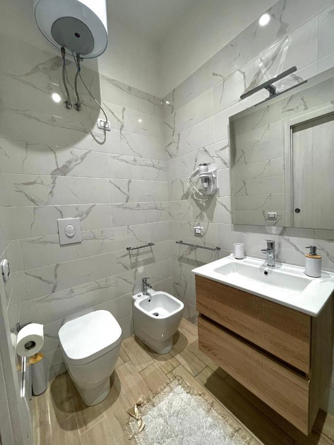 نابولي Venezia Rooms المظهر الخارجي الصورة